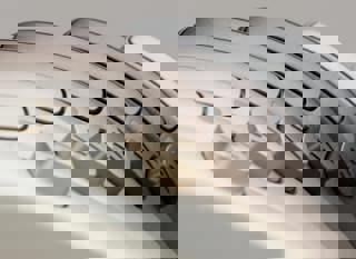 Hearing Aids Colour Range Button Close Widex