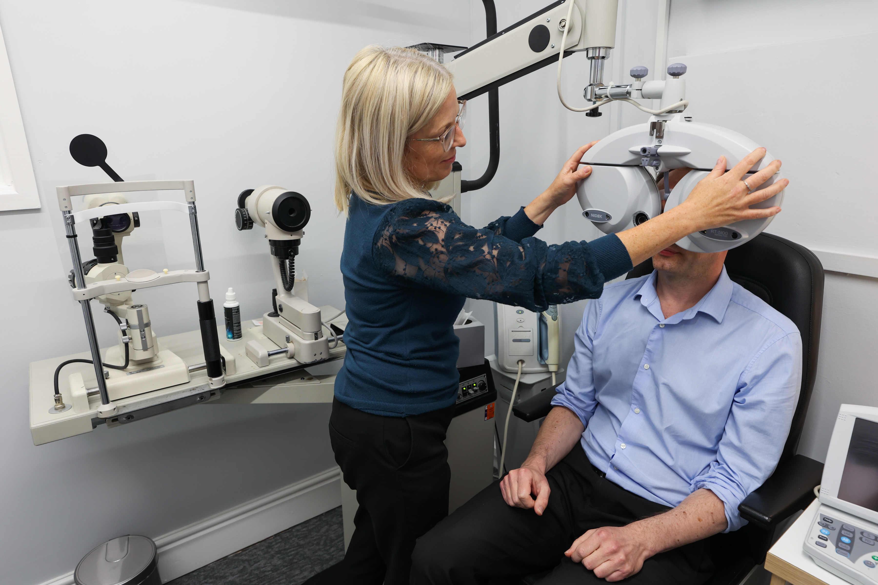 Bayfieldsopticians Barnardcastle Lowres 123 Eye Test